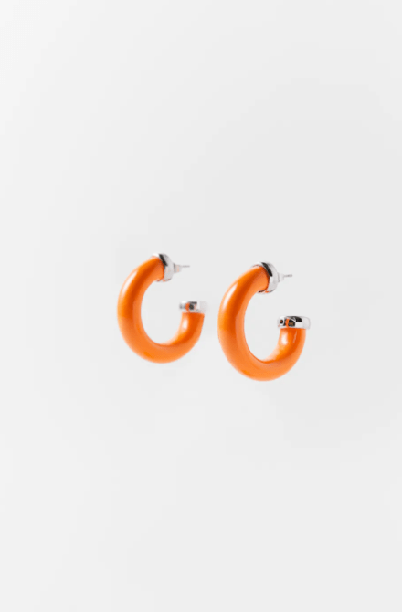 STYLECASTER | Zara Purple Magazine.