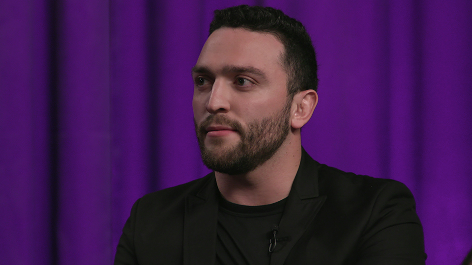 "Love Is Blind," Mark