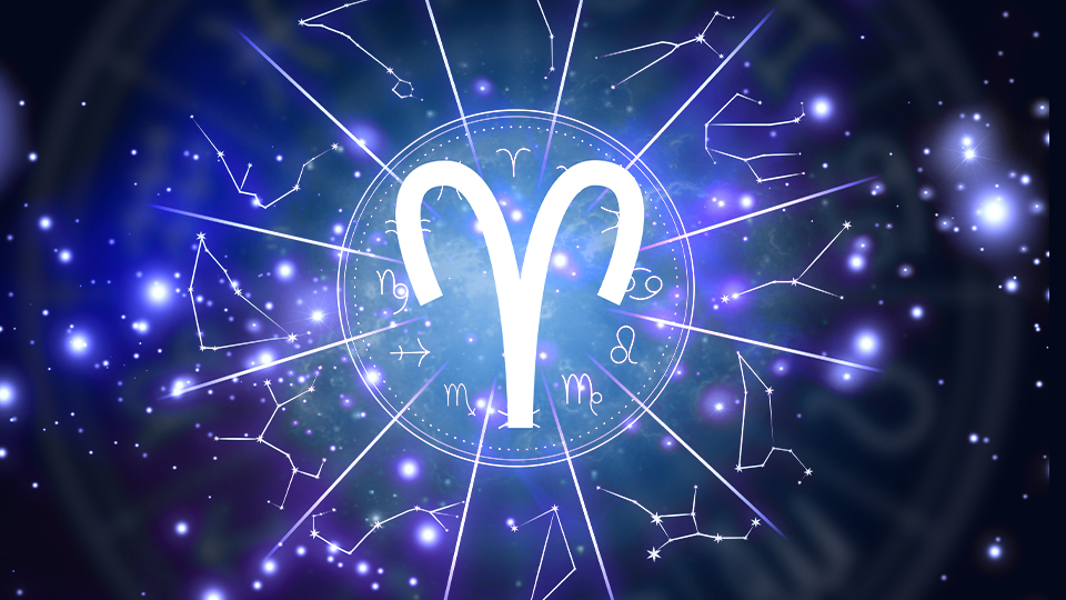 STYLECASTER | Full Moon Aries