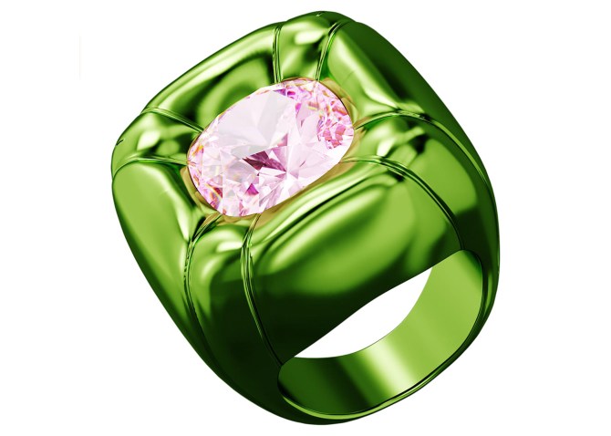 STYLECASTER | 2022 Jewelry Trends