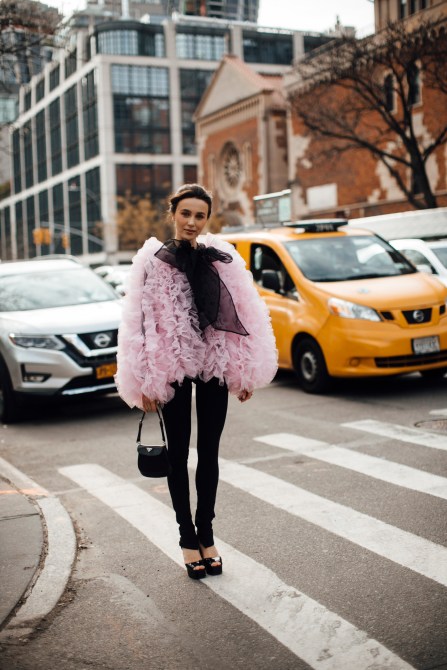 STYLECASTER | NYFW Street Style 2022