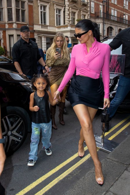 STYLECASTER | Celebrity Fashion Trends