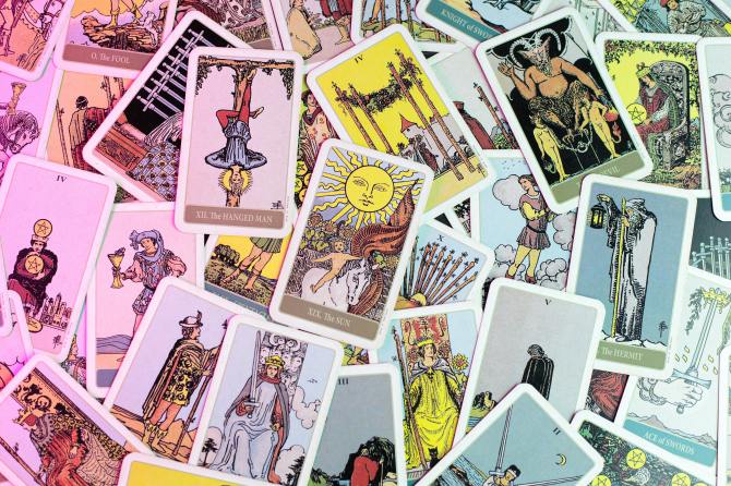 STYLECASTER | Weekly Tarot Horoscope