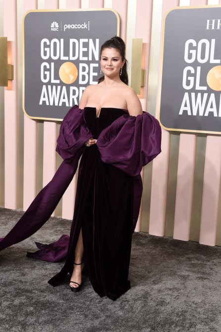 STYLECASTER | Golden Globes Fashion 2023