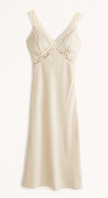 STYLECASTER | Vanilla Girl Aesthetic