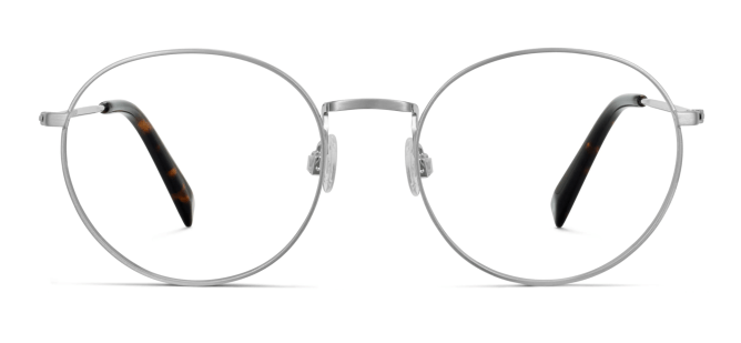 STYLECASTER | Glasses Trends 2023