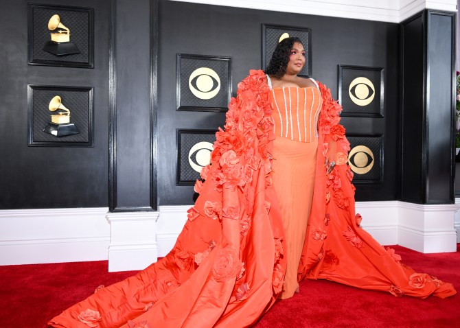 STYLECASTER | Lizzo Grammy Awards Look 2023