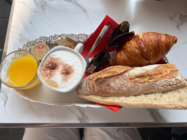 STYLECASTER | Summer Sunglasses Trends 2023