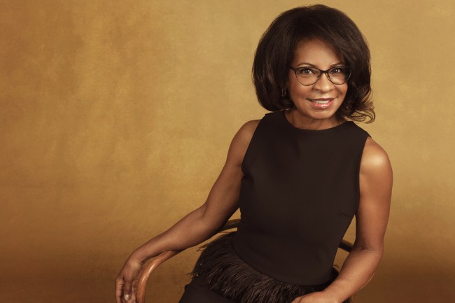 THE GOLDEN BACHELOR - ABCÕs ÒThe Golden BachelorÓ stars Sandra. (ABC/Ricky Middlesworth)