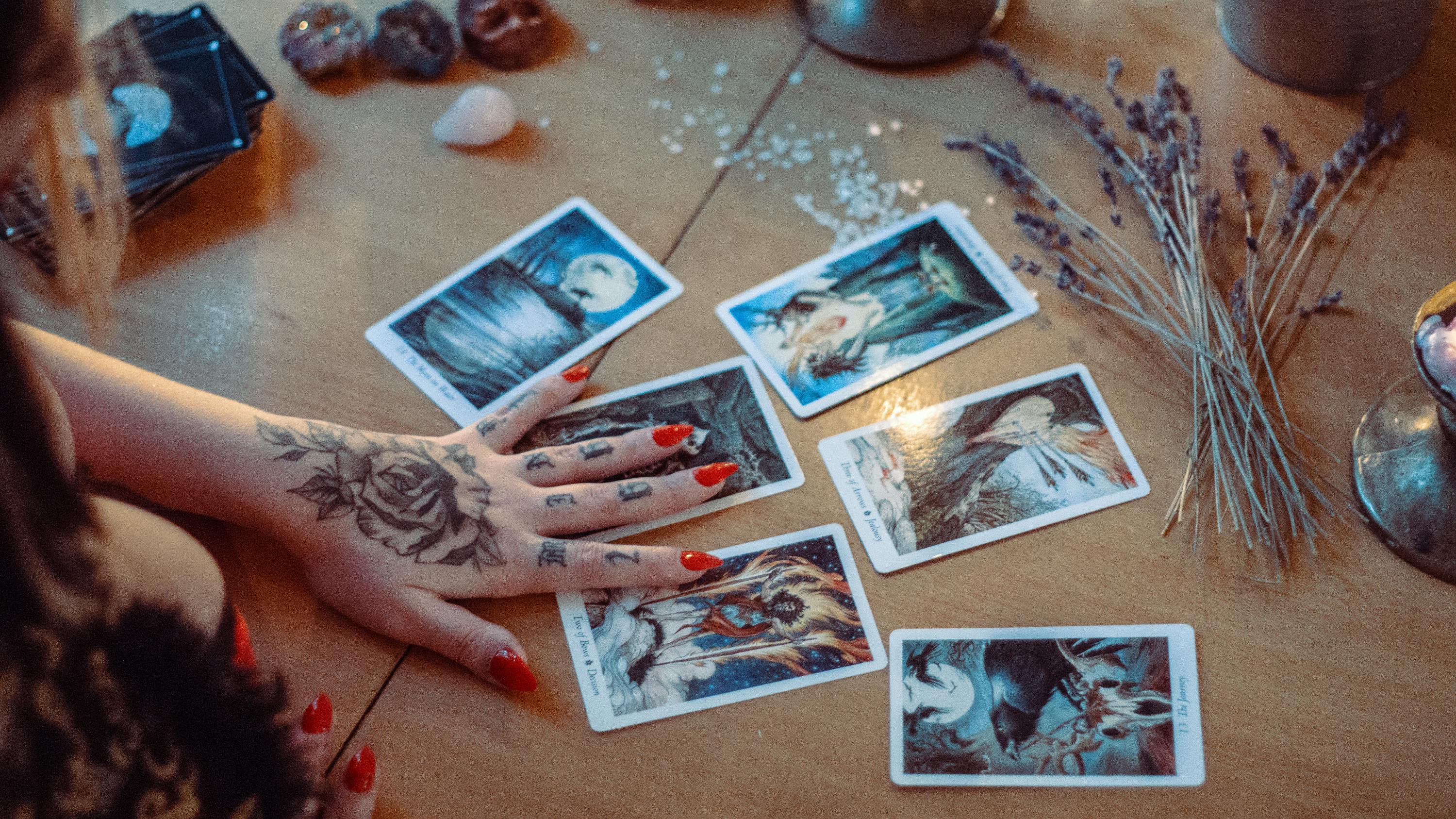 StyleCaster | Weekly Tarot Horoscope For Each Zodiac Sign