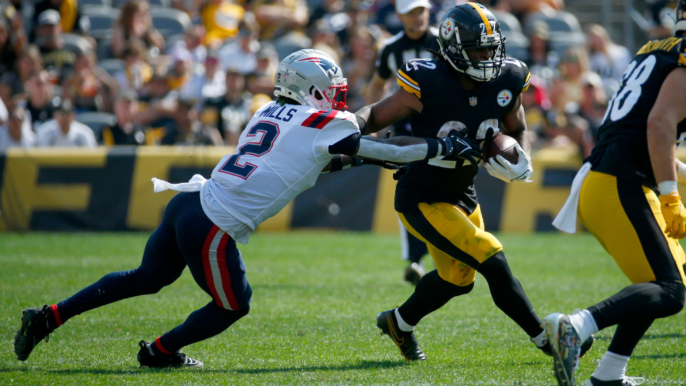 How to Watch the Patriots vs. Steelers Game Tonight To See A Record-Breaking Game