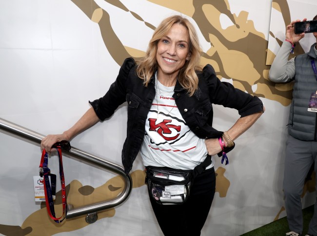 sheryl crow at the super bowl