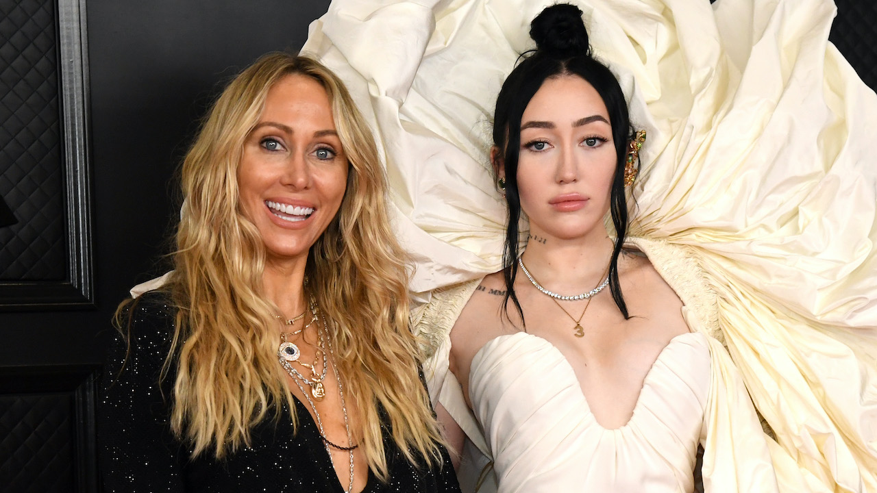 Tish Cyrus, Miley Cyrus