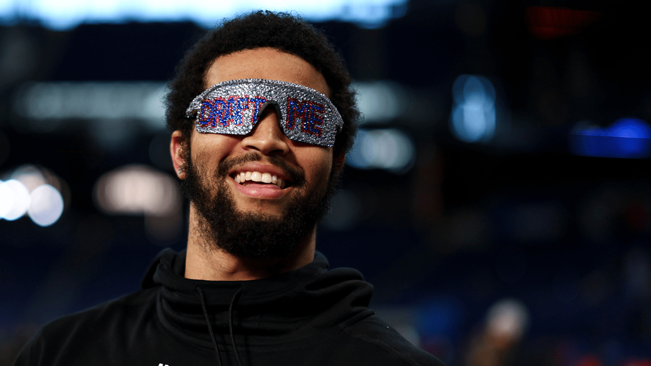 NFL Draft Salaries Means Players Make Serious Bank In Their First Year