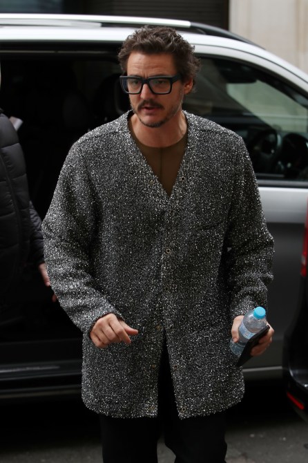 Pedro Pascal wearing oversized black glasses.