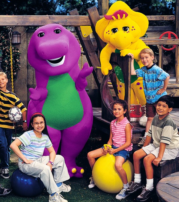 BARNEY AND FRIENDS, Barney the dinosaur, Selena Gomez (on yellow ball), Demi Lovato (wearing glasses and red headband) (1992-), Season 9, 2004