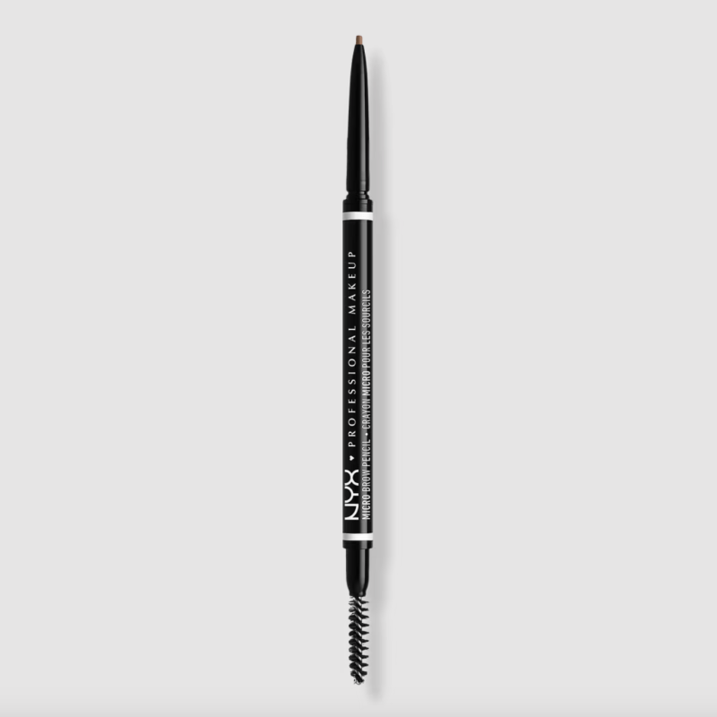 Winter Makeup Trends 2024: Faux Freckles, Pink Highlighter, & More