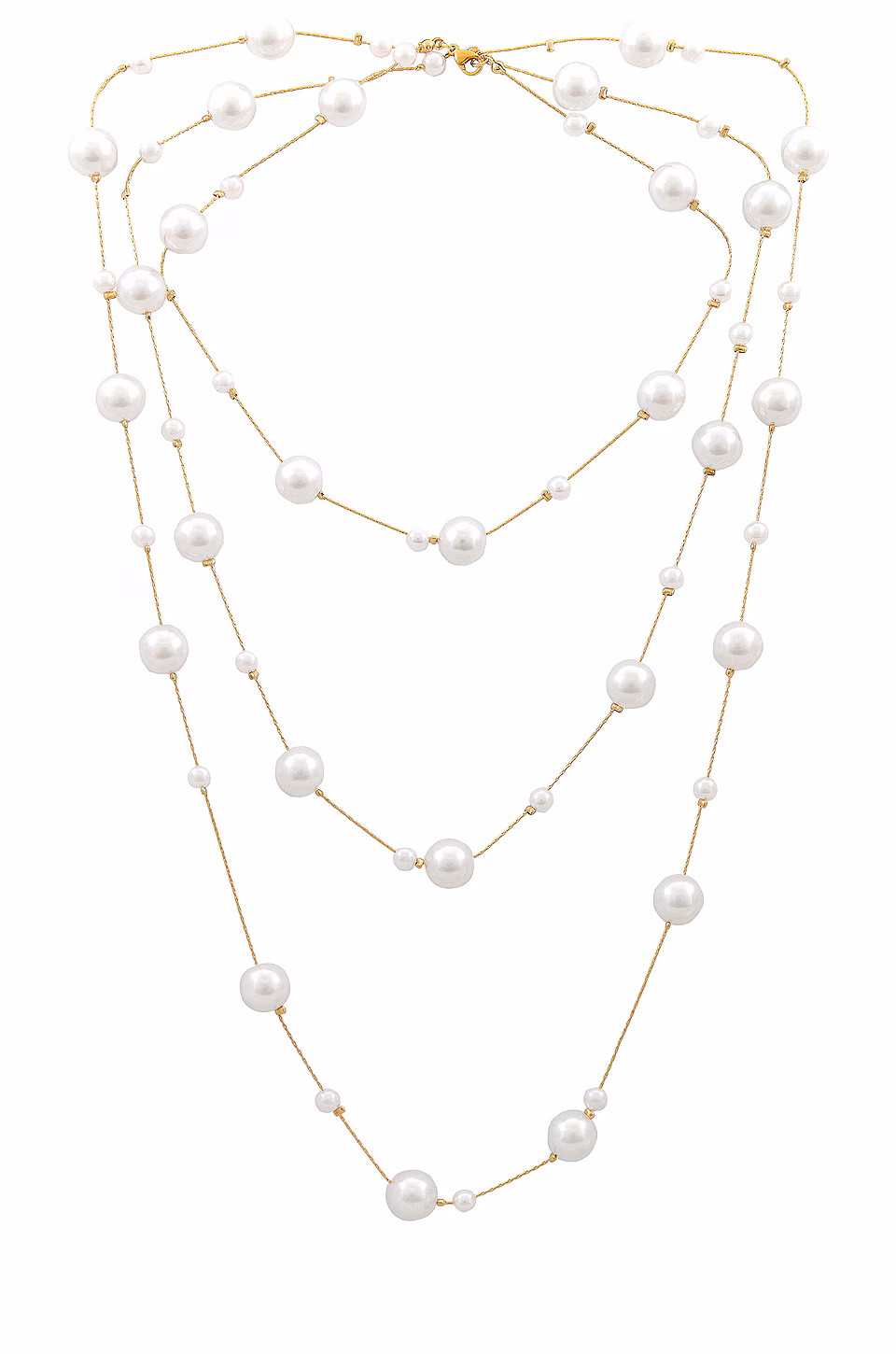 Necklace Trends 2025: Chunky Chains, Pearls, & More