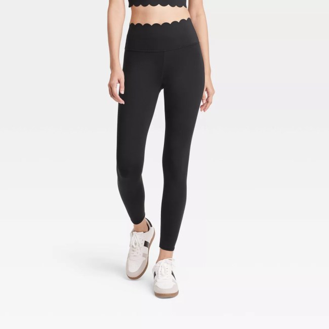 JoyLab Scallop Detail High-Rise 7/8 Leggings