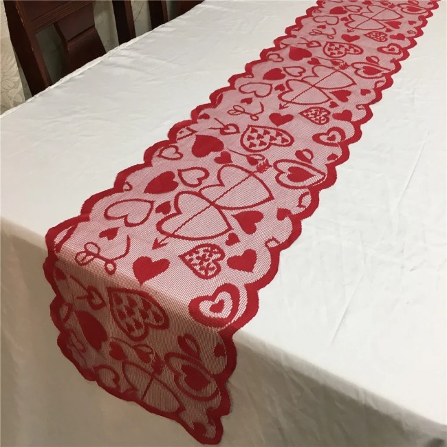 Outfmvch Valentine's Day Table Runner
