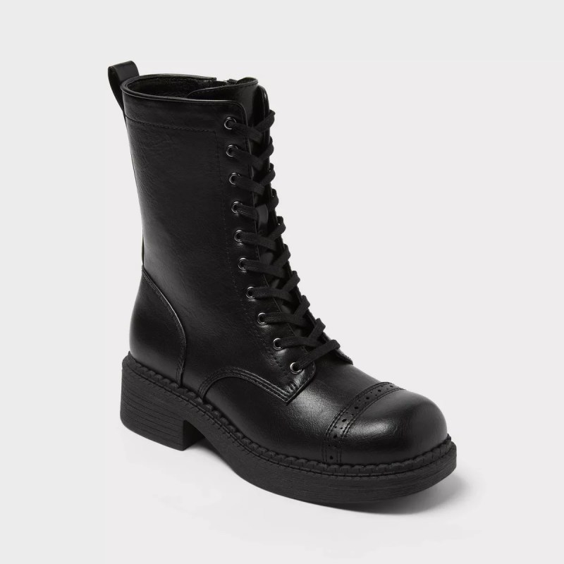 Boot Trends 2025: The Hottest Styles