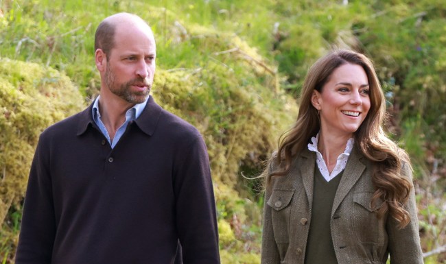 ARDURA, SCOTLAND - APRIL 30: Prince William, Prince of Wales and Catherine, Princess of Wales speak with Moray Finch (R), General Manager of the Mull and Iona Community Trust during a visit to Ardura Community Forest on April 30, 2025 in Ardura, Isle of Mull, Scotland. The Prince and Princess of Wales are on a two-day visit to the Isles of Mull and Iona on the 29th and 30th of April to engage with rural island communities. During their time on the islands, they will connect with local residents, highlighting the value of social bonds and underscoring the importance of safeguarding and advocating for the natural environment.