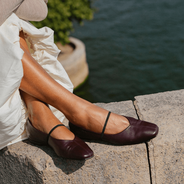 Put Your Toes Away—Here's What to Wear Instead of Mesh Flats in 2025